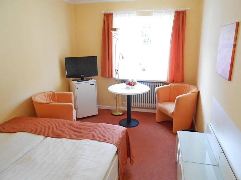 Hotel Sonnenklause Lübeck Kültér fotó